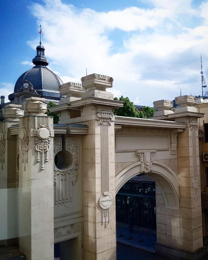 Redline Hotel Tiflis Exterior foto