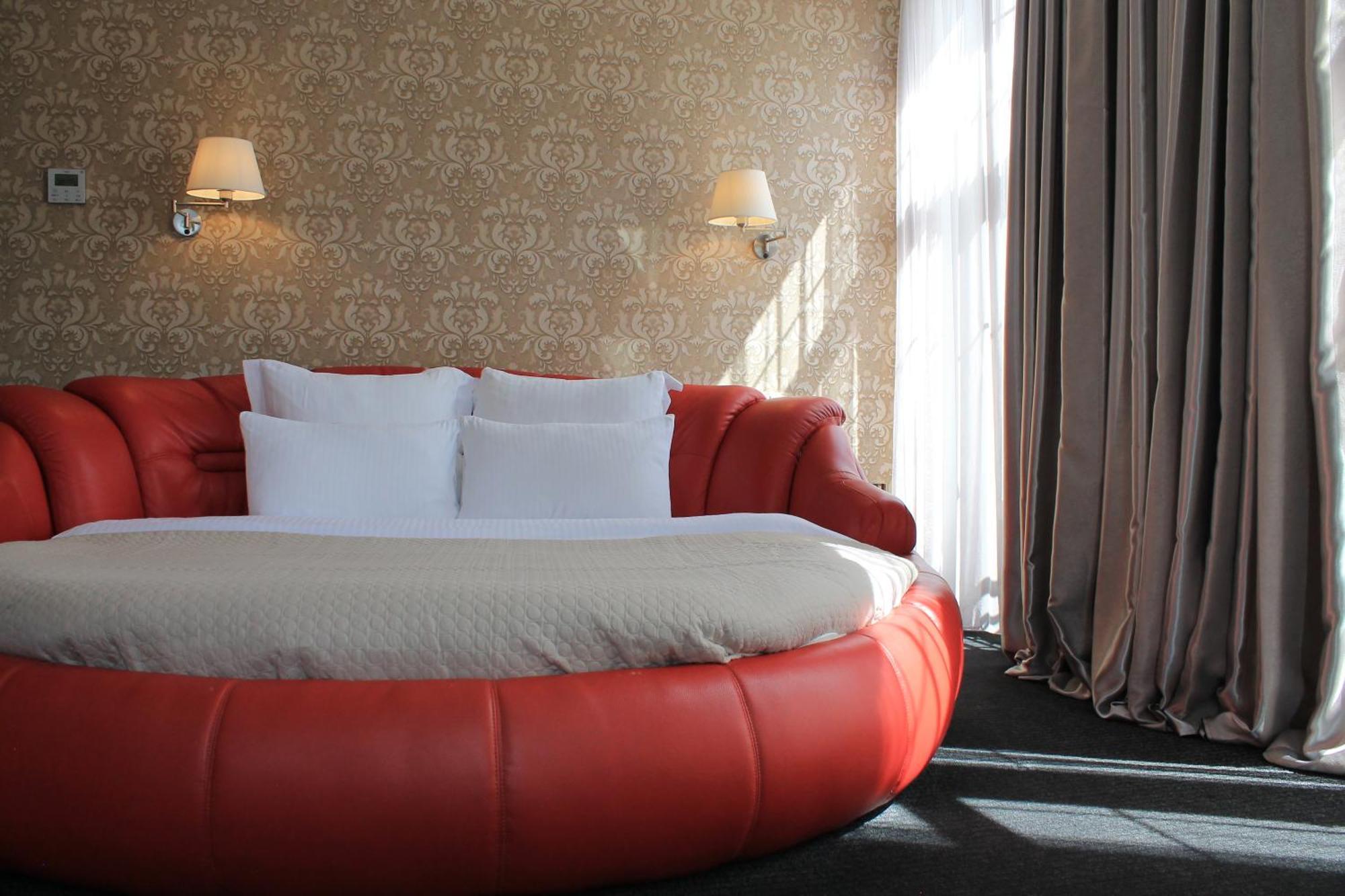 Redline Hotel Tiflis Exterior foto
